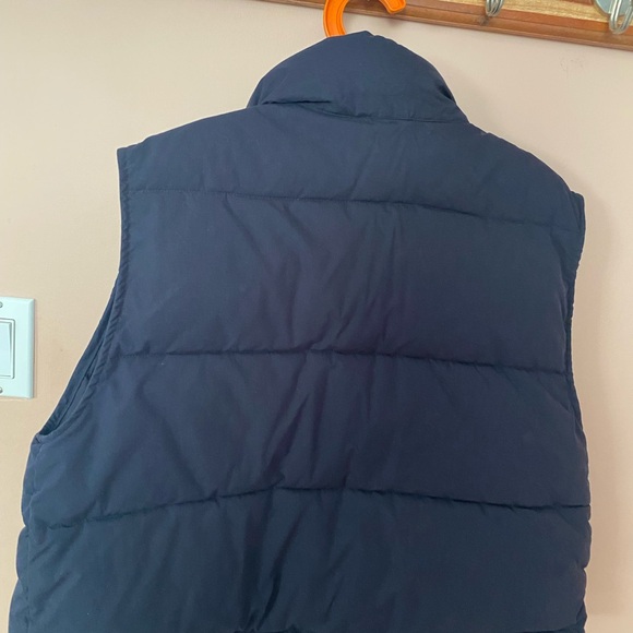 H&M UCLA vest - Picture 4 of 6